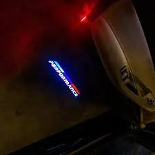 LOGO DYRVE BMW PERFORMANCE